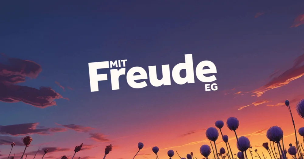 Logo der mit Freude eG vor illustriertem Abendhimmel